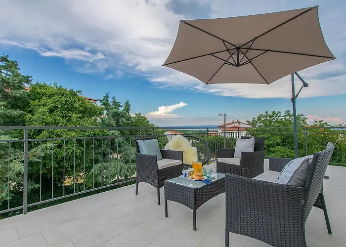 Premium 100m2 Sea View Apartman *